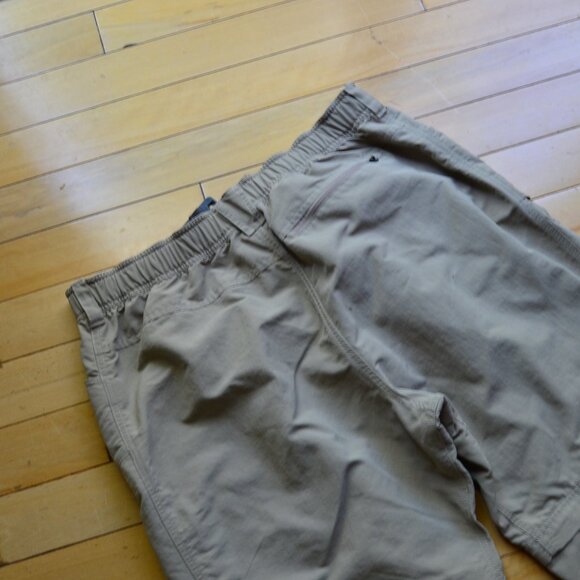 The North Face Convertible Cargo Pants/Shorts Men XL - Picture 10 of 13